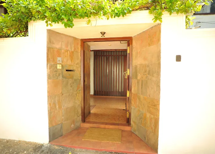 Colombo Villa at Cambridge Place